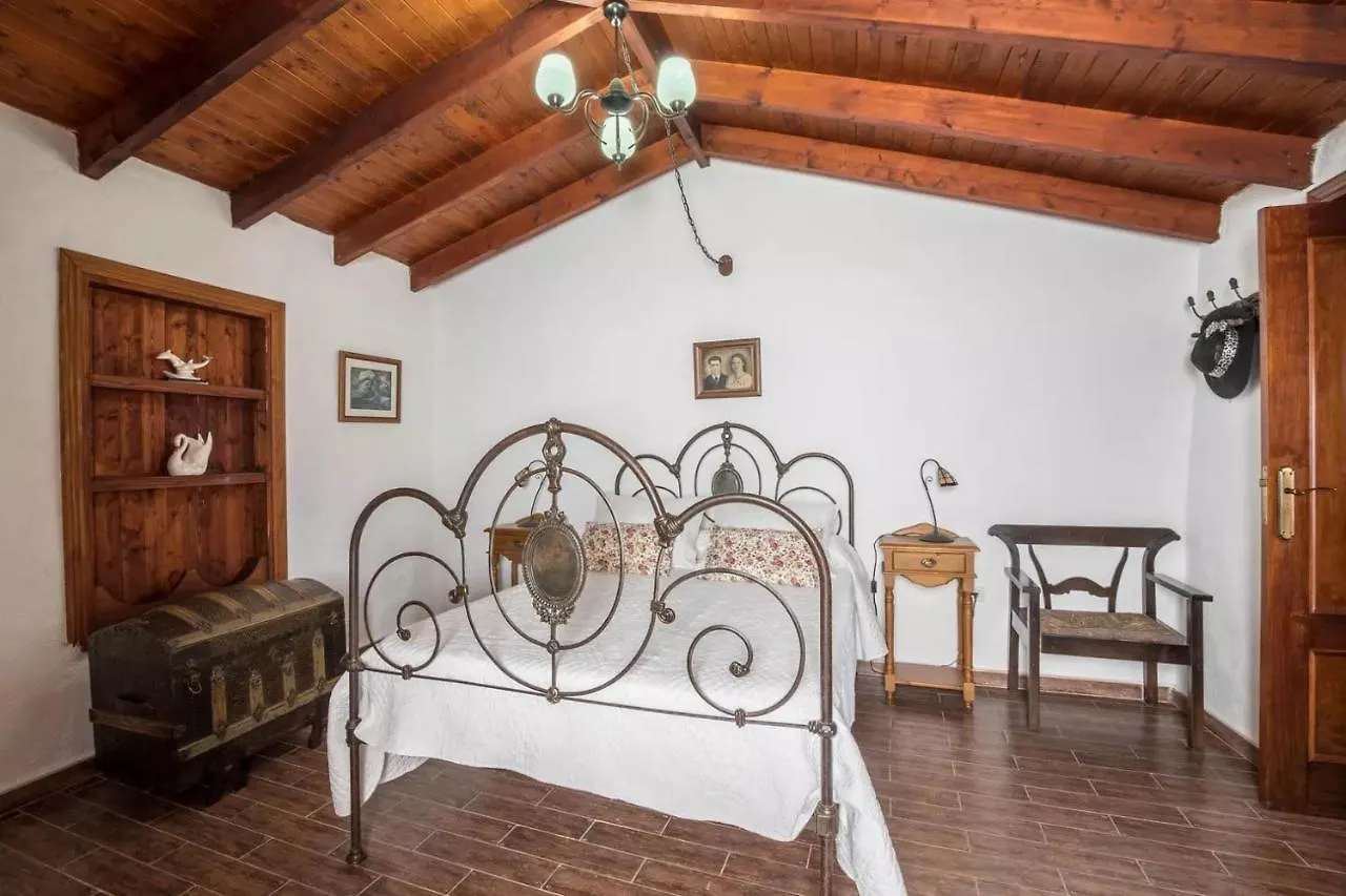 Casa Mercedes, Tamaimo location